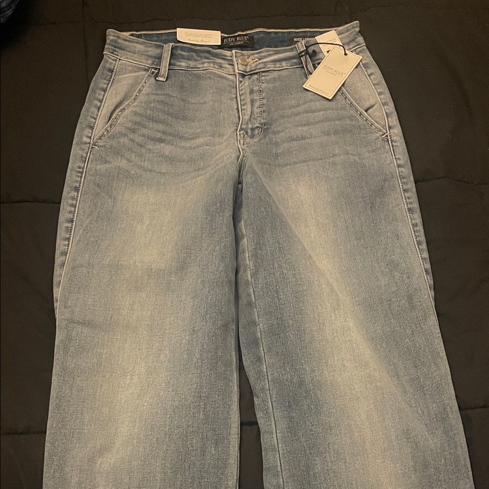 Judy Blue Light Wash Flare Jeans